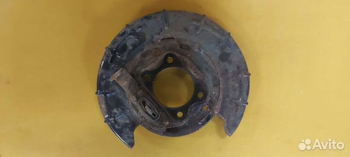 Пыльник кулака задний левый Kia Ceed ED 06-12