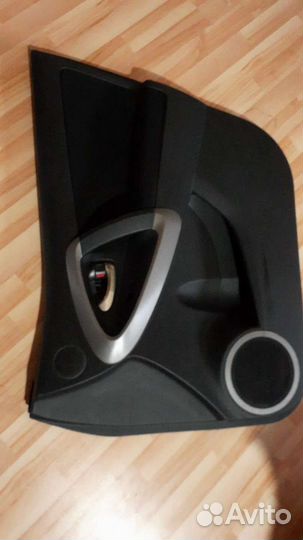 Toyota rav 4 обшивка двери передняя правая