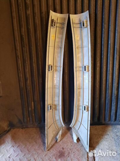 Обшивка передних стоек Skoda Octavia Tour