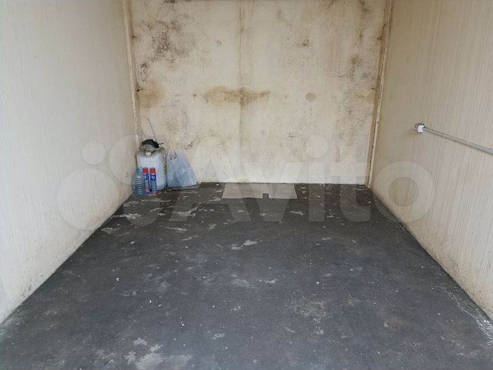 Машиноместо, 10 м²