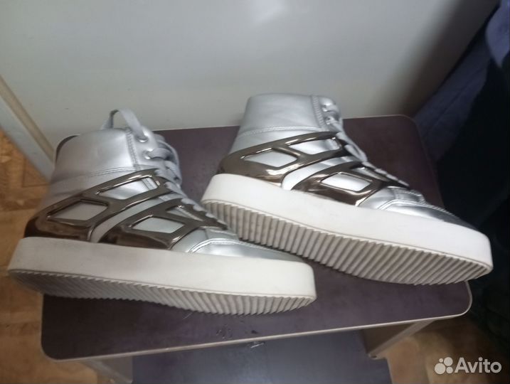 Ботинки женские демисезонные