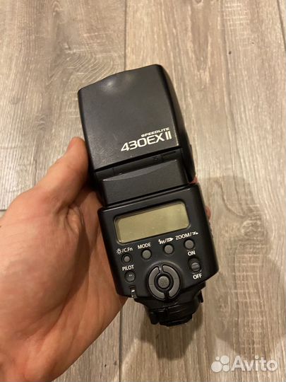 Вспышка камеры canon speedlite 430ex ii