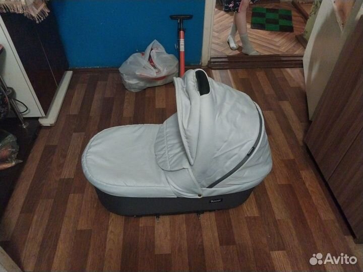 Продаём коляску 2 в 1 и люлька