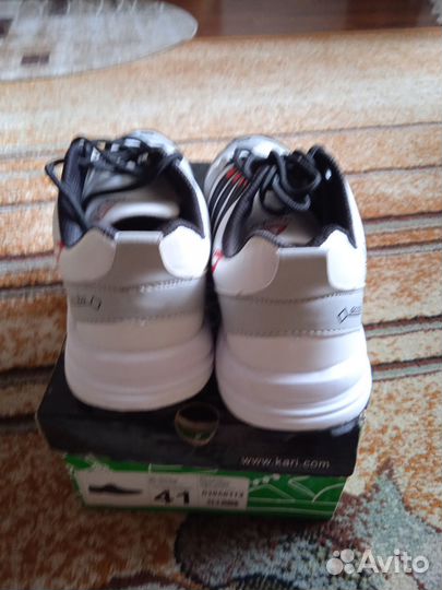 Кроссовки мужские 42 размер