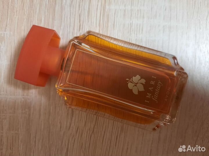Духи и туалетная вода женские