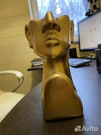 Кашпо ваза статуэтка