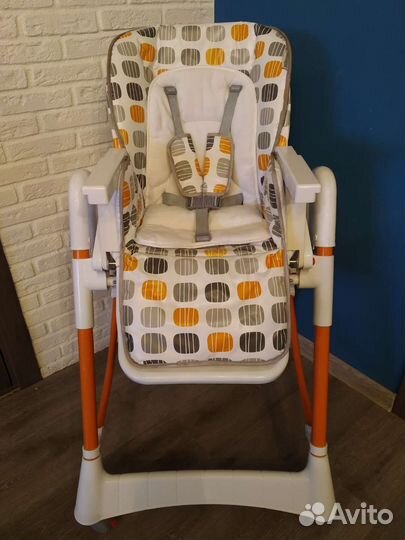 Стульчик для кормления Pituso