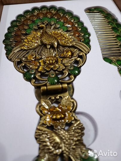 Подарочный набор зеркало и расчёска