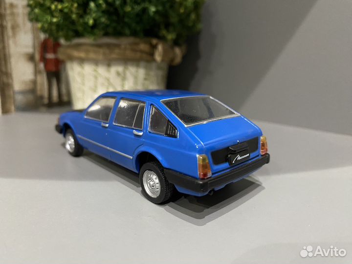 Модель автомобиля Москвич С-3