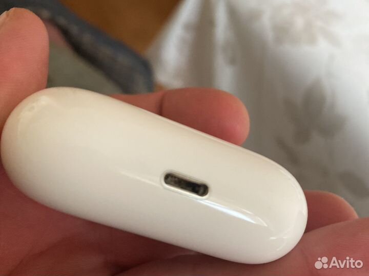 Кейс без наушников для airpods pro