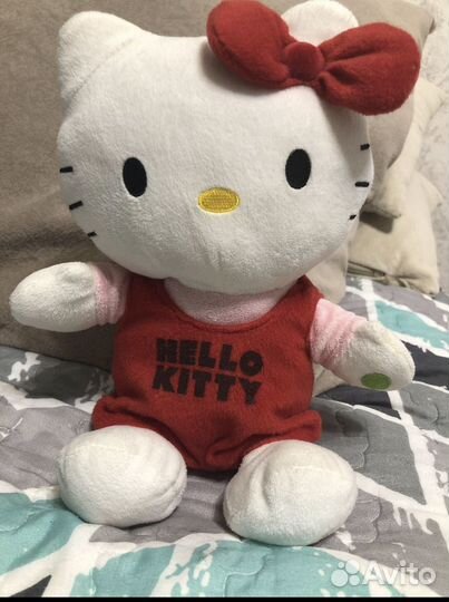 Игрушка Hello Kitty интерактивная