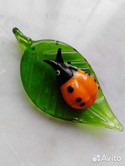 Лист. Декор. Стекло