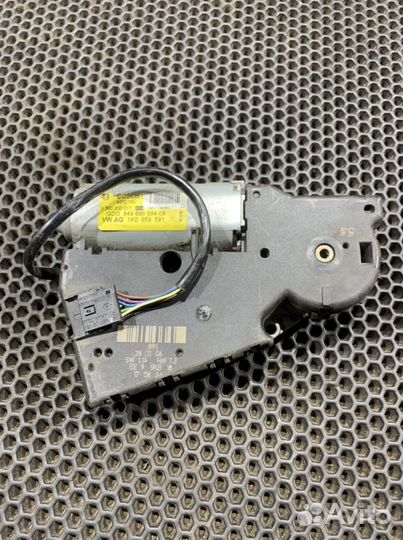 Моторчик люка Каен 955-957 Cayenne Touareg