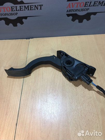 Педаль газа Ford Focus III (2011—2015)