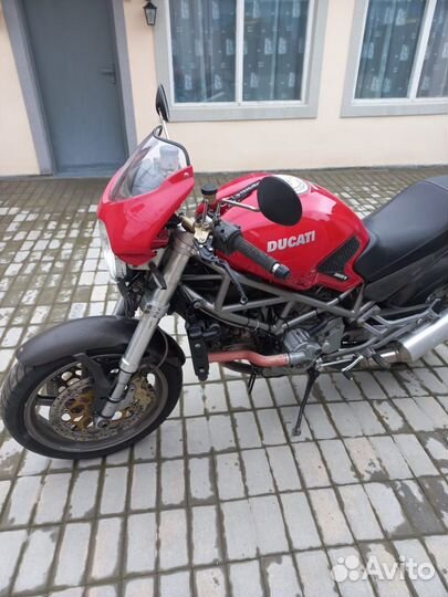Ducati monster s4