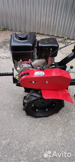 Мотоблок Тарпан с двигателем. Briggs &Stratton