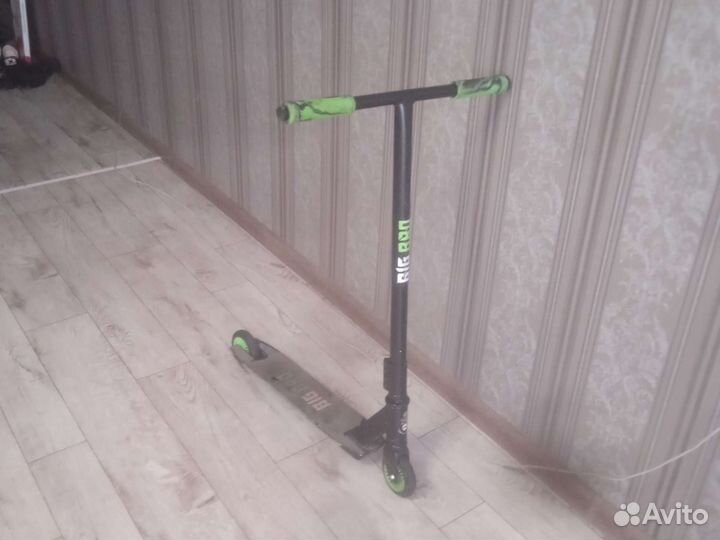 Трюковой самокат big bro