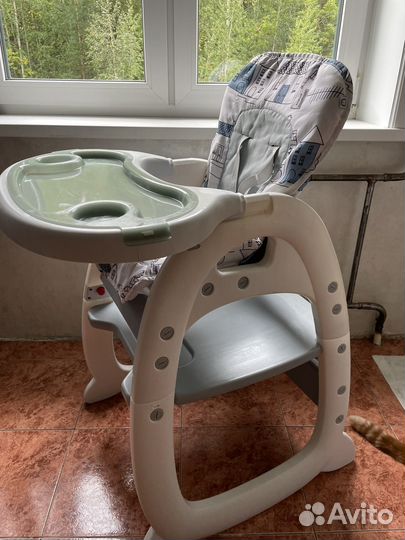 Стульчик для кормления