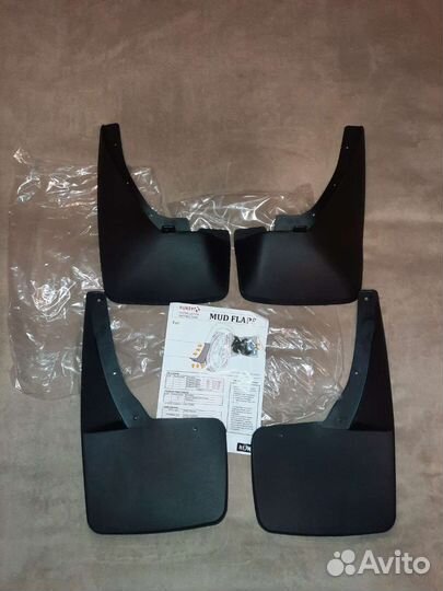 Брызговики Кадиллак Эскалэйд, Шевроле Тахо 900