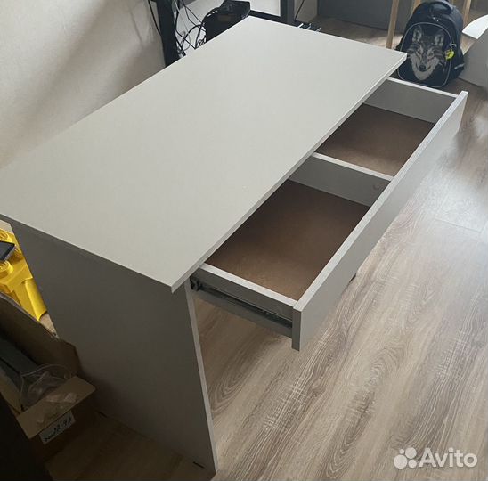 Стол с ящиком 105х50х75