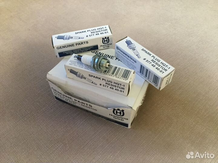 Свеча зажигания Husqvarna HQT-1