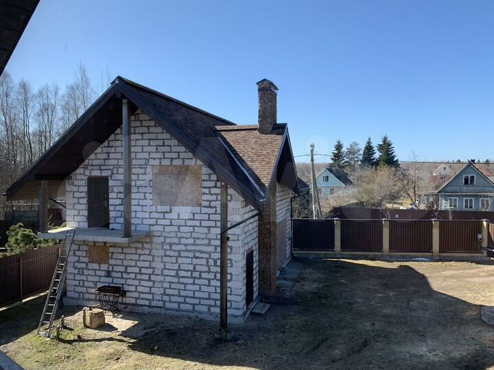 Дом 140 м² на участке 8,5 сот.