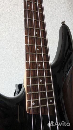 Бас гитара леворукая Ibanez SR300L