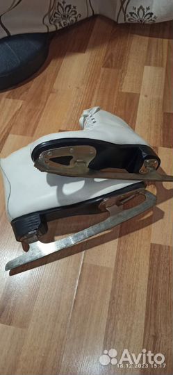 Фигурные коньки