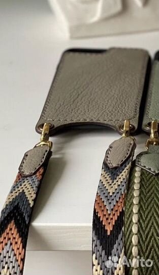 Чехол на iPhone 13 pro max кожаный на ремешке