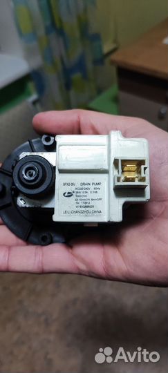 Сливной насос Индезит, Аристон