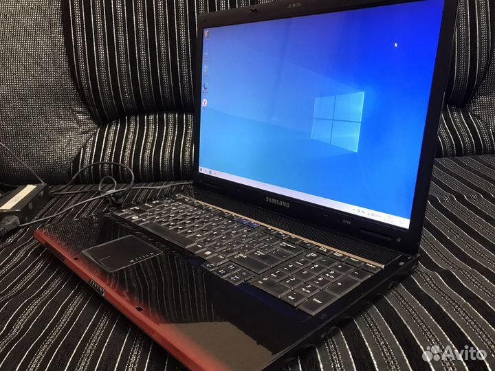 Игровой ноутбук Samsung