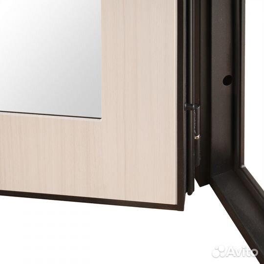 Дверь входная Форт-Волга 03 с зеркалом