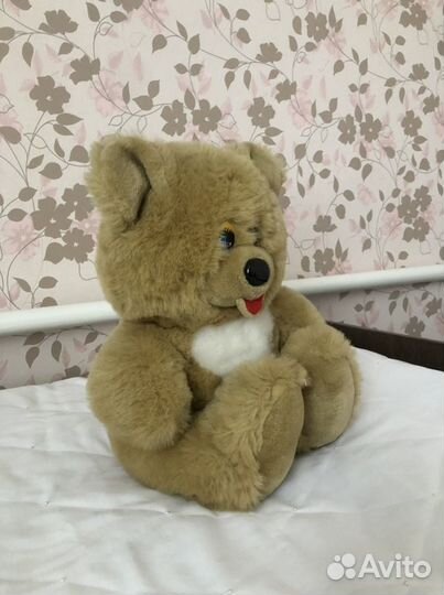 Плюшевый медведь