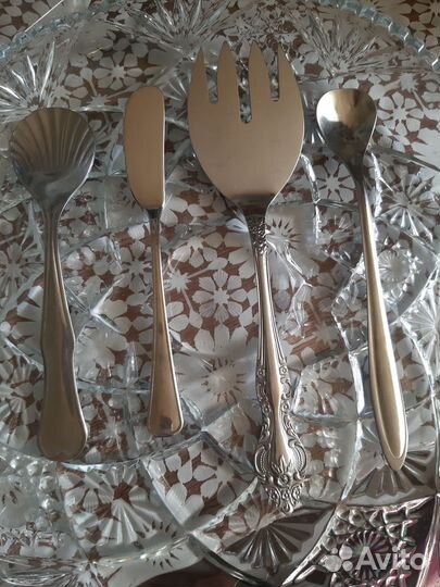 Столовые приборы