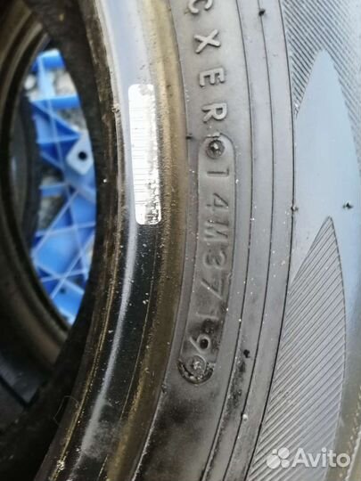 Toyo Tranpath MPZ 215/60 R17 98H