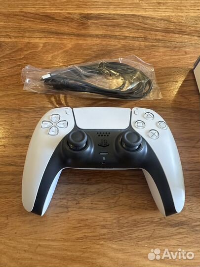 Джойстик Sony PS4