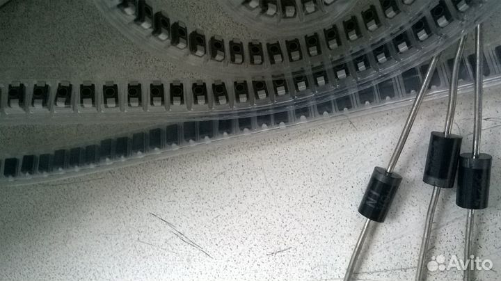 Диоды шотки SS54 IN5825