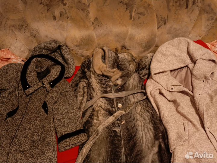 Продаю женскую и мужскую одежду и обувь