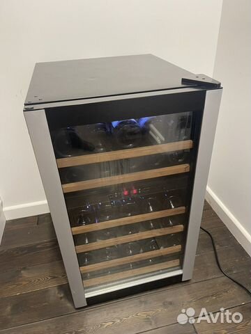 Винный шкаф Vestfrost Solutions W 32