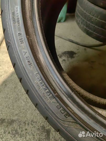 Goodyear Eagle F1 Asymmetric 3 305/30 R21