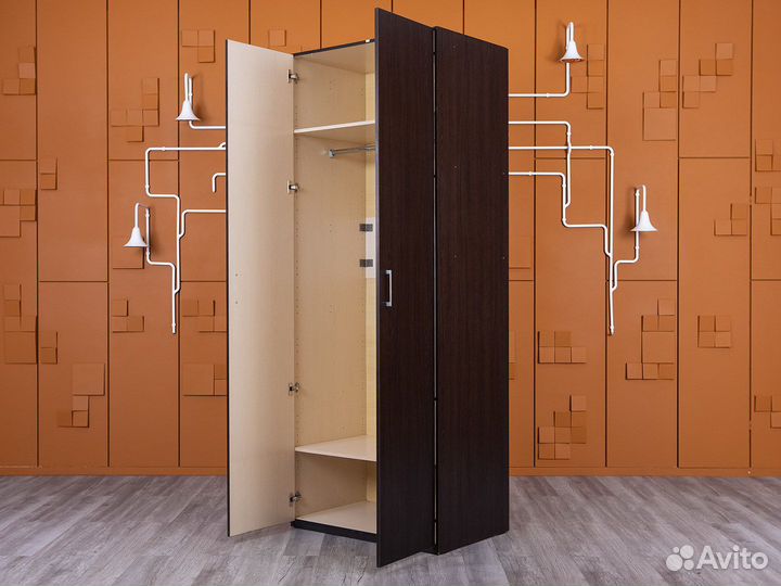 Гардеробный шкаф