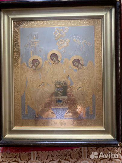 Икона святая троица