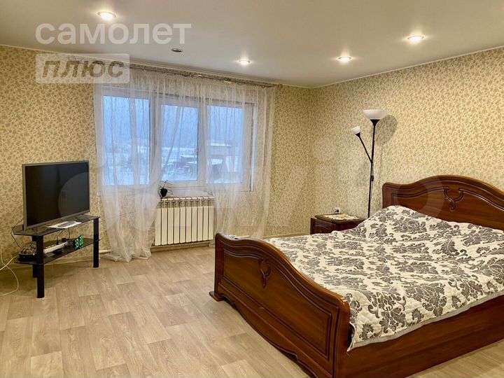 Дом 130 м² на участке 14,4 сот.