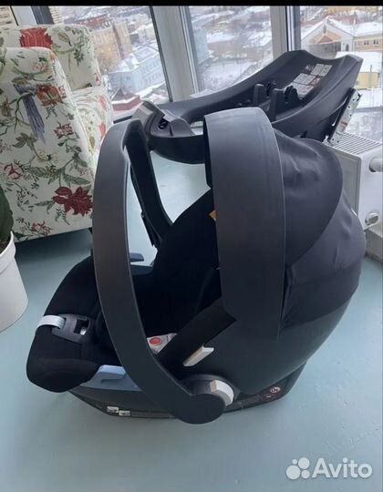 Автолюлька + база Cybex aton