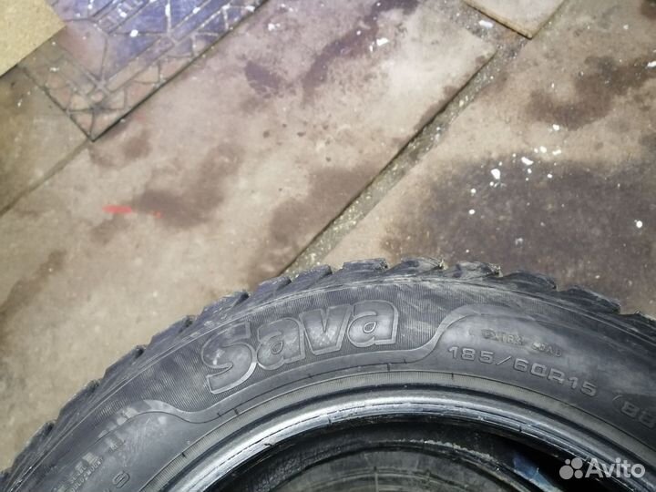 Sava Eskimo Stud 185/60 R15 88T