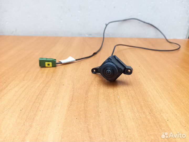 Камера левого зеркала Geely Tygella FY11