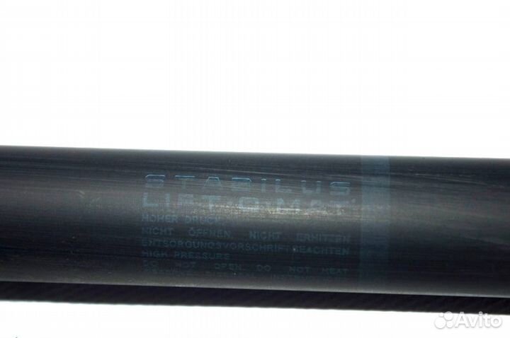 Амортизатор верхней решетки радиатора scania R-ser