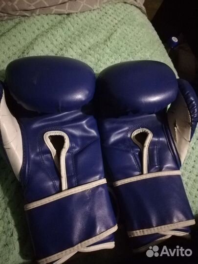 Боксерские перчатки для кикбоксинга 12 оz