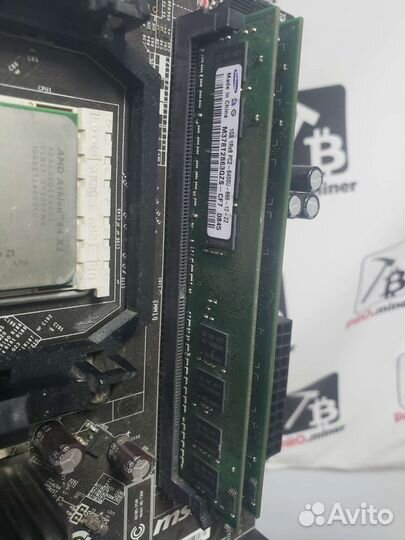 Материнская плата с процессором