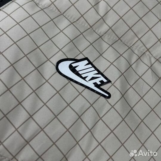 Пуховик Nike Windrunner
